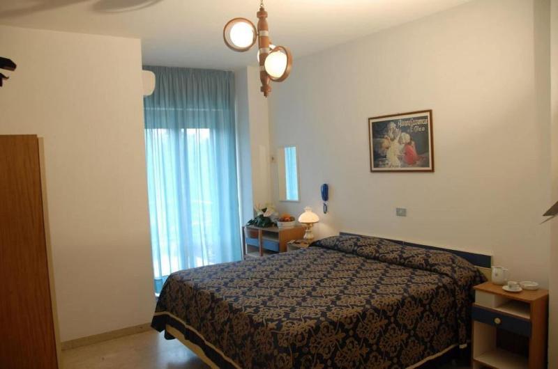 Hotel President San Benedetto del Tronto Exterior photo